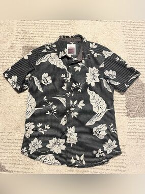 Burnside Black Short Sleeve Floral Button-Down Shirt